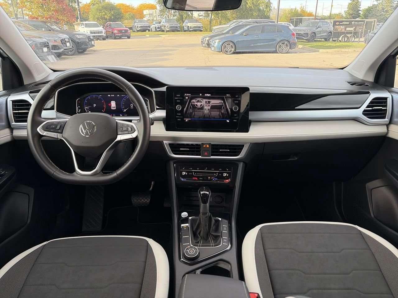 2026 Volkswagen Taos Comfortline 4MOTION Remote Starter  Alloy Wheels  Rear Parking Aid  Apple/Android CarPlay Photo