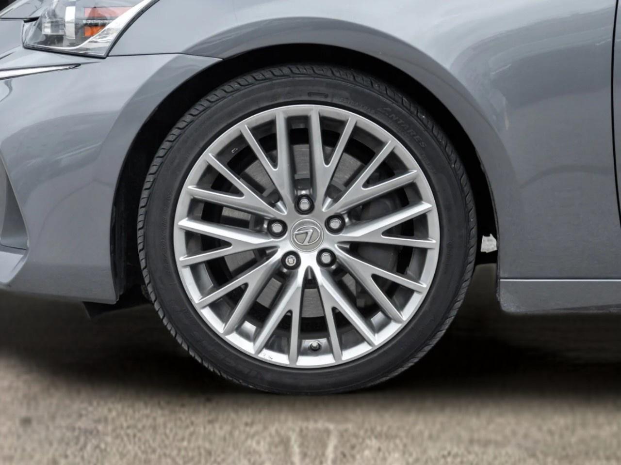 2019 Lexus IS IS 300 AWD Photo