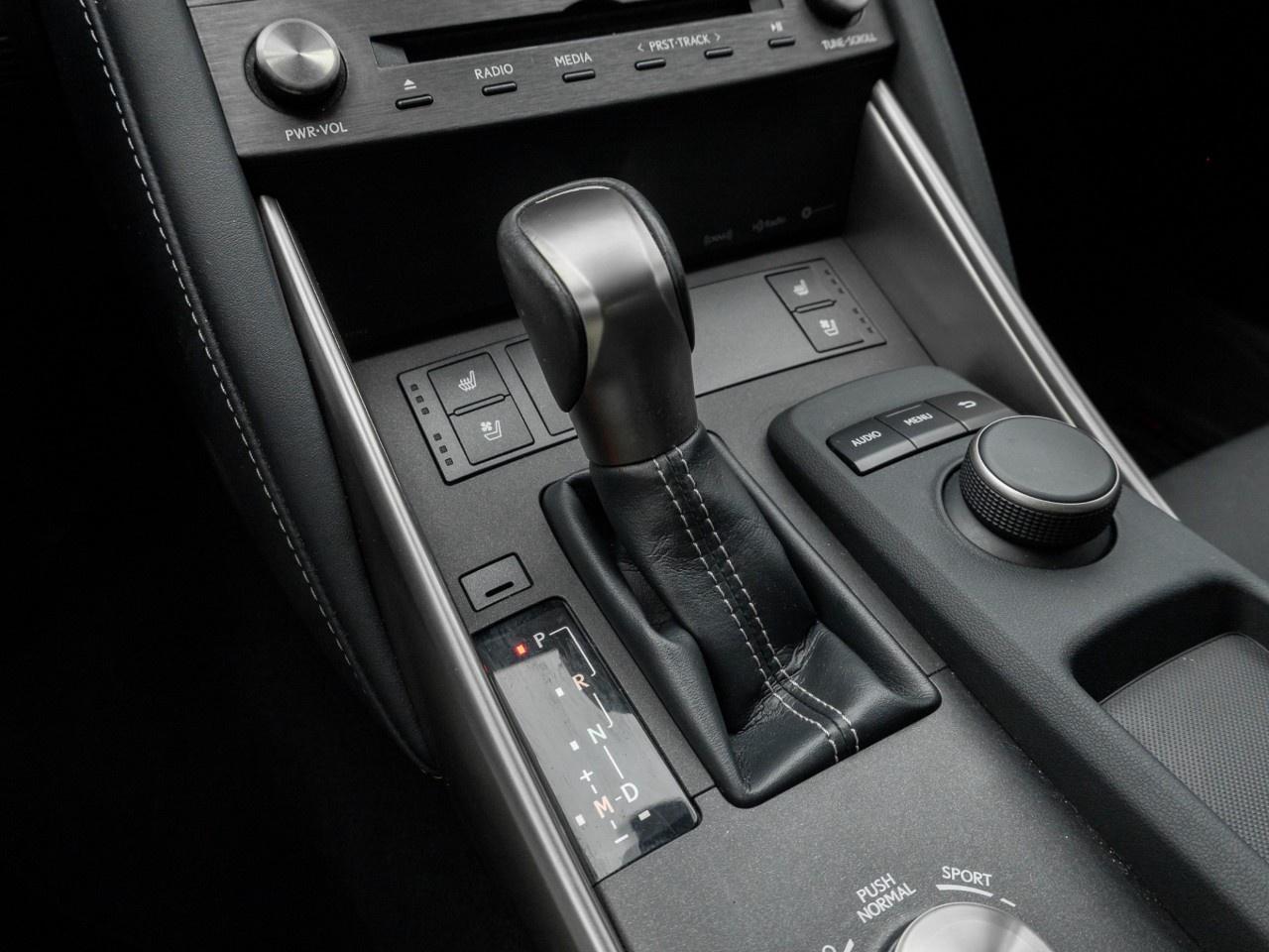 2019 Lexus IS IS 300 AWD Photo