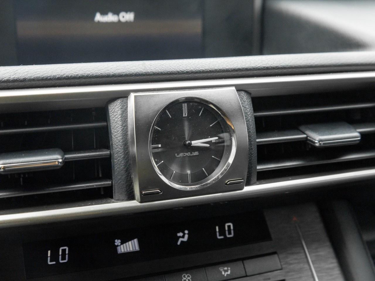 2019 Lexus IS IS 300 AWD Photo