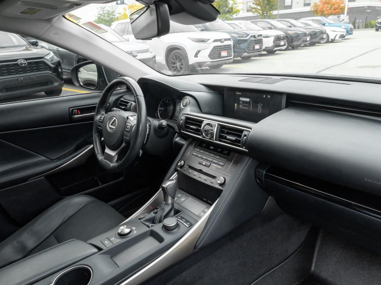 2019 Lexus IS IS 300 AWD Photo