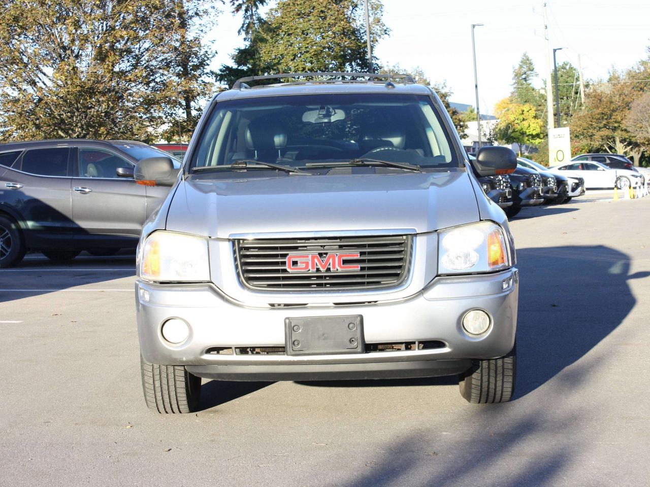 2005 GMC Envoy  Photo1