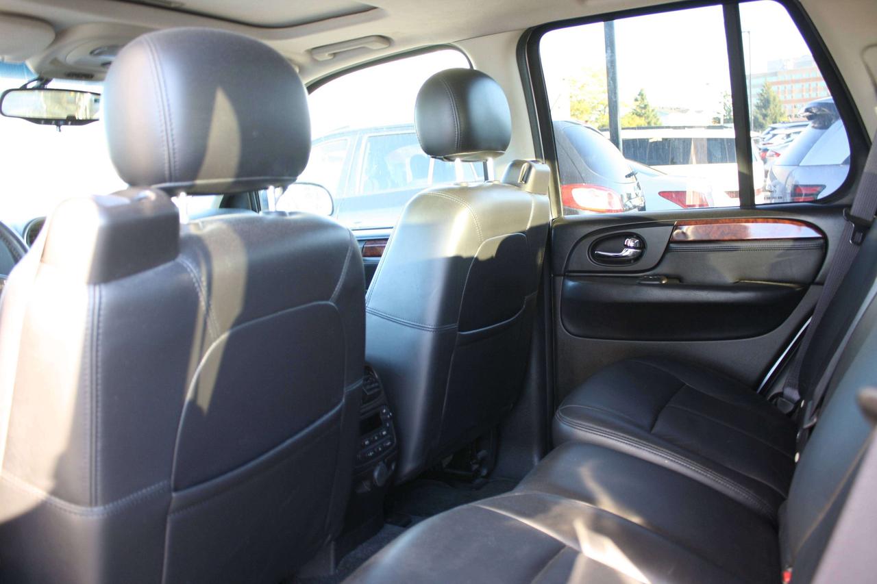 2005 GMC Envoy  Photo
