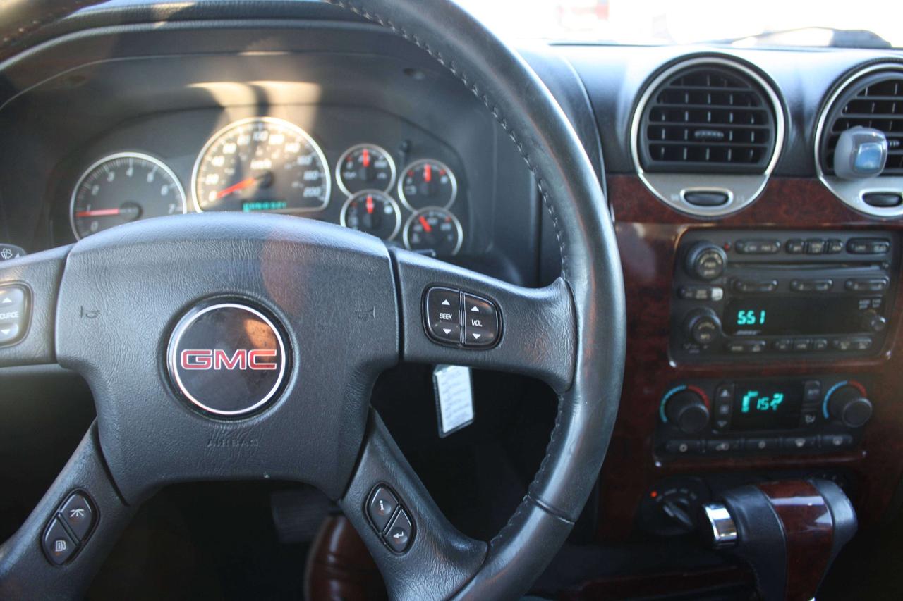 2005 GMC Envoy  Photo