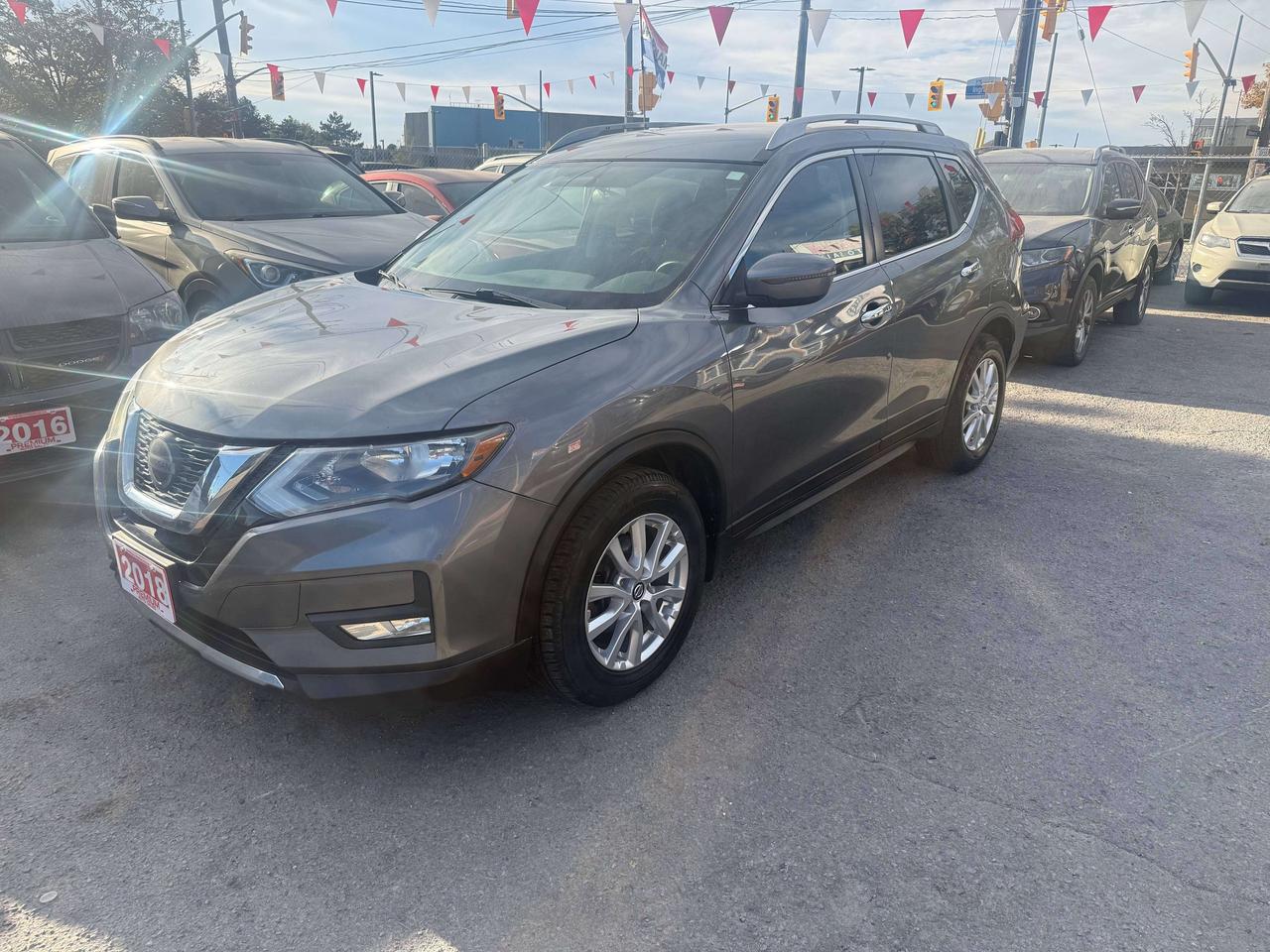 2018 Nissan Rogue *** 3 YEAR WARRANTY INCLUDED *** Photo