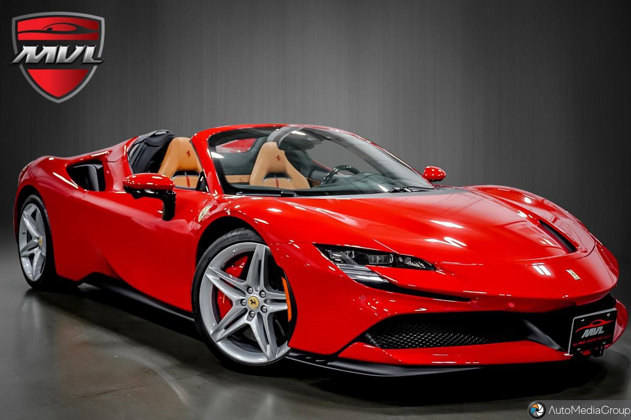 2024 Ferrari SF90 Spider Base 2dr Convertible Photo0