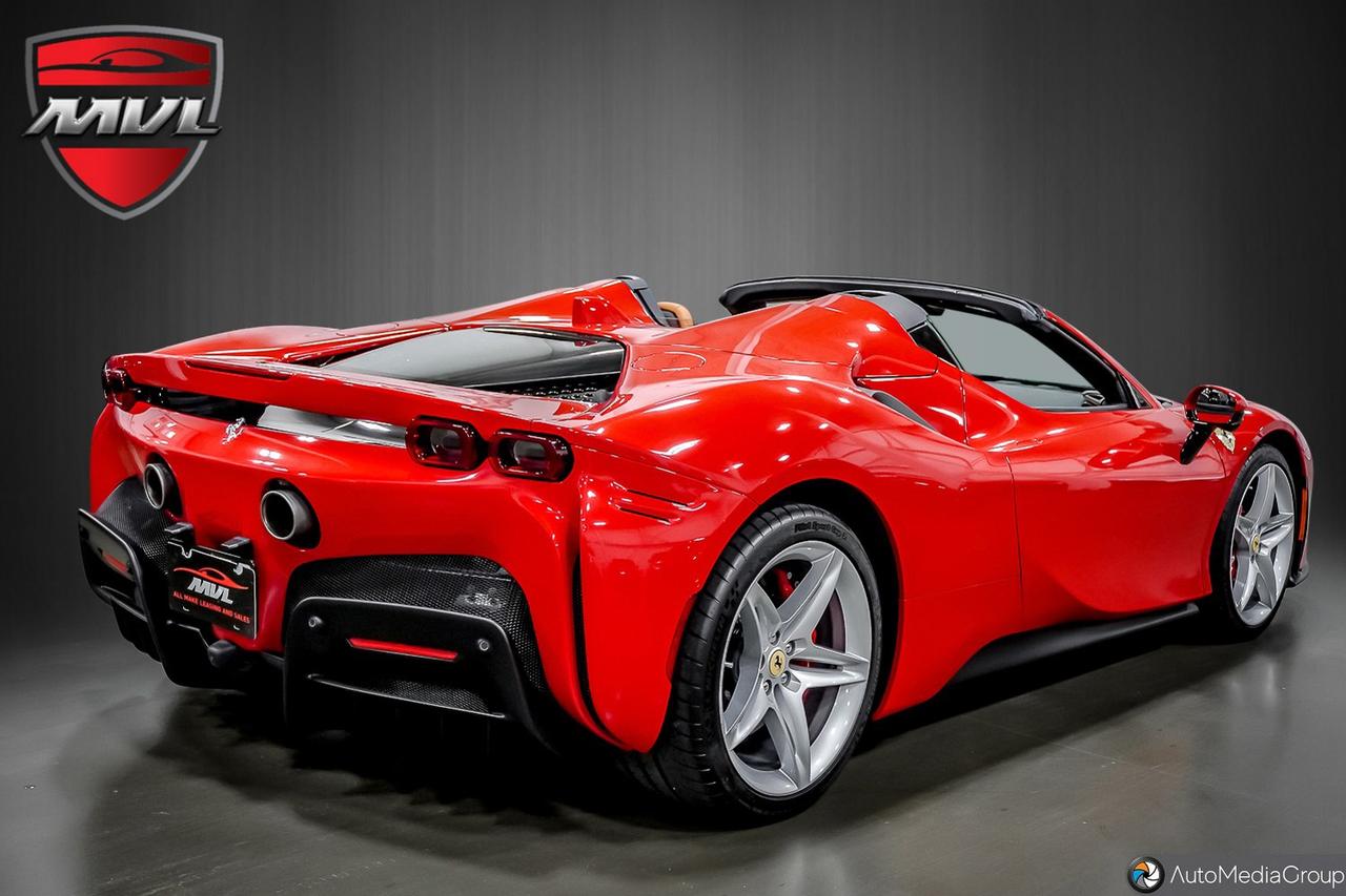 2024 Ferrari SF90 Spider Base 2dr Convertible Photo