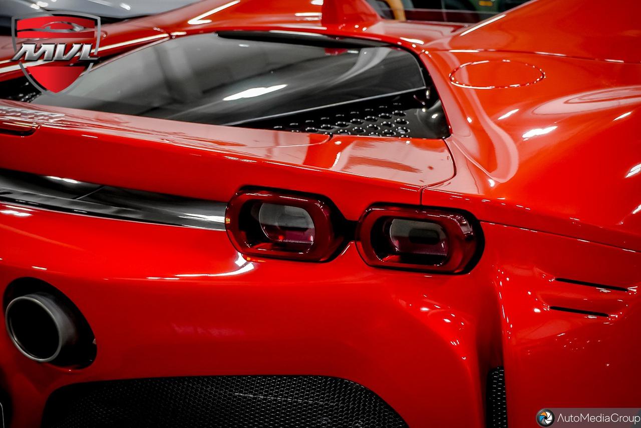 2024 Ferrari SF90 Spider Base 2dr Convertible Photo