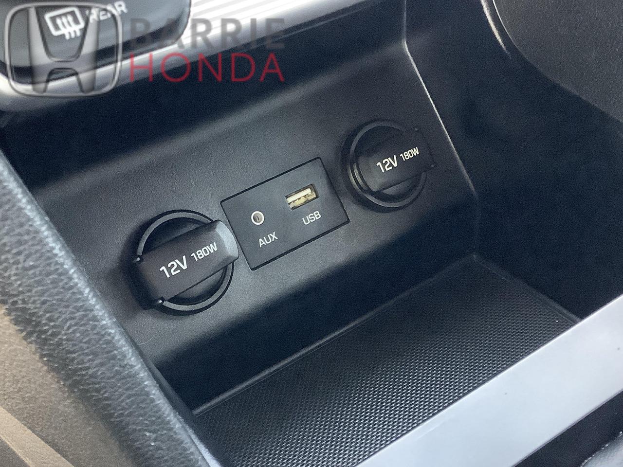 2020 Hyundai Elantra Preferred w/Sun & Safety Package 4dr Sedan Photo