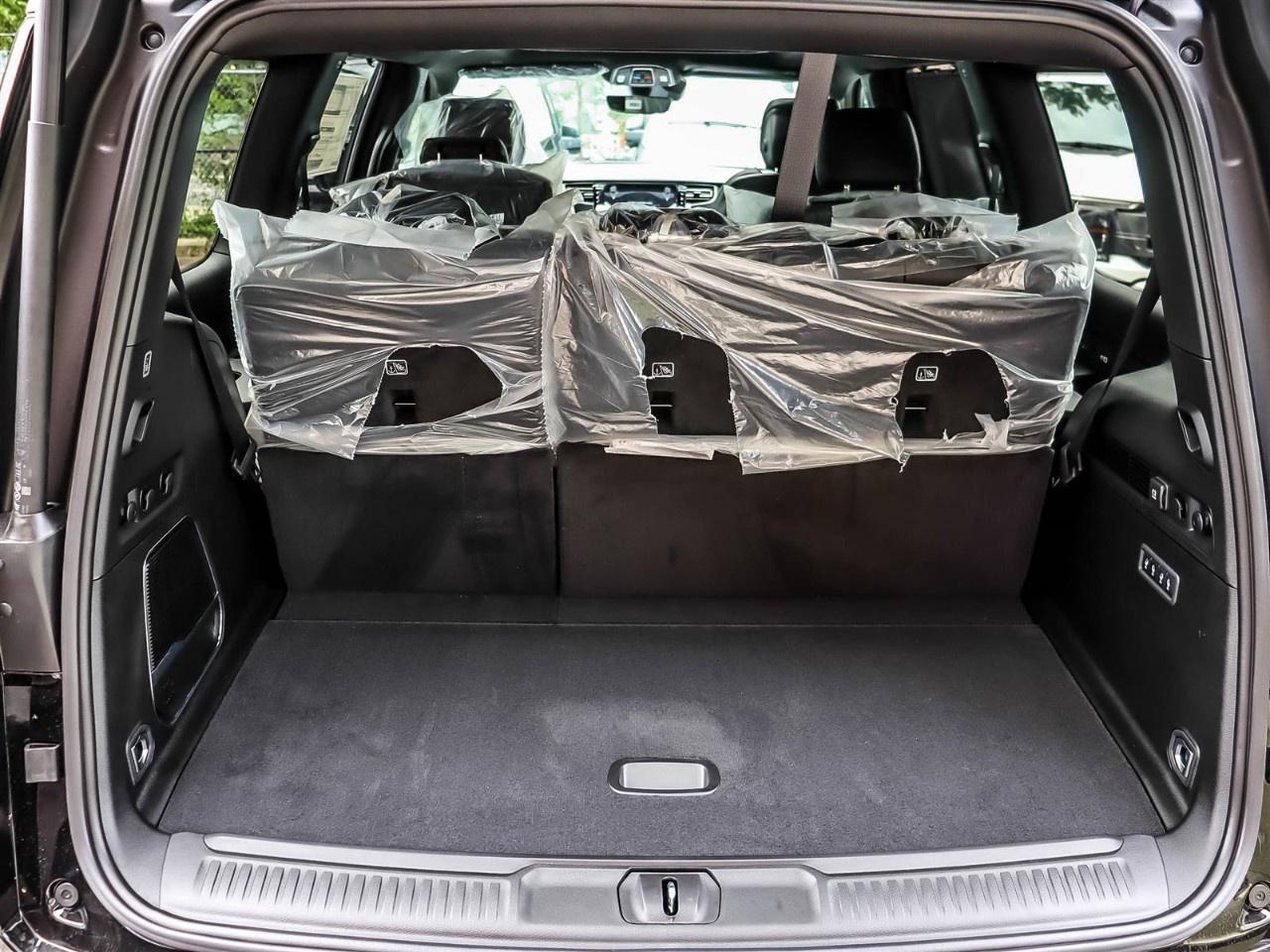 2026 Jeep Grand Wagoneer LIMITED RESERVE 4X4 Photo