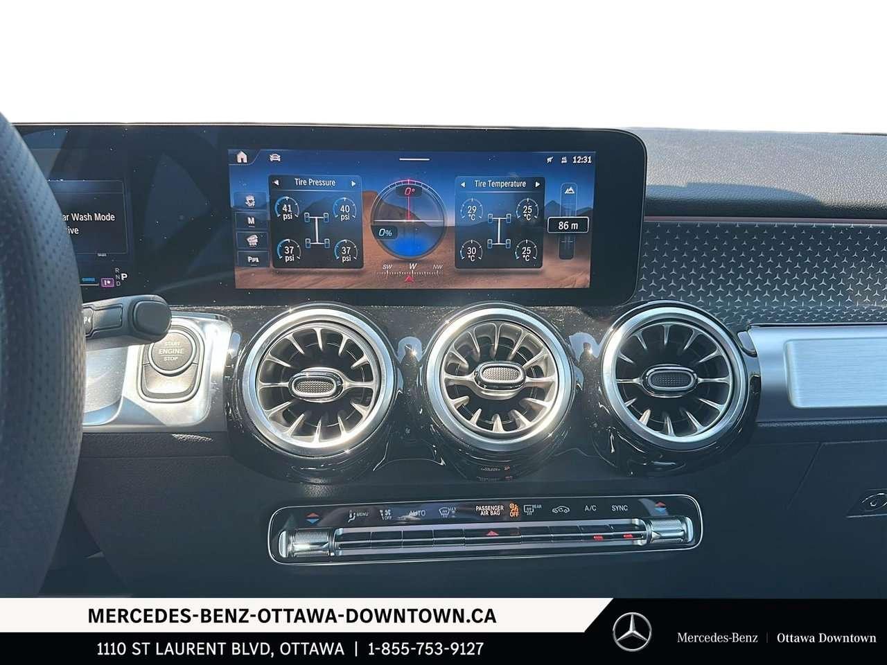 2026 Mercedes-Benz GLB 4MATIC SUV Photo