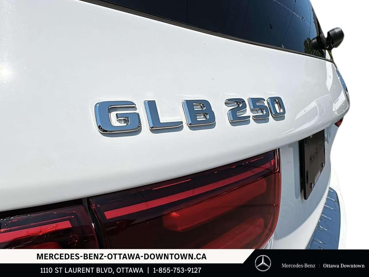 2026 Mercedes-Benz GLB 4MATIC SUV Photo