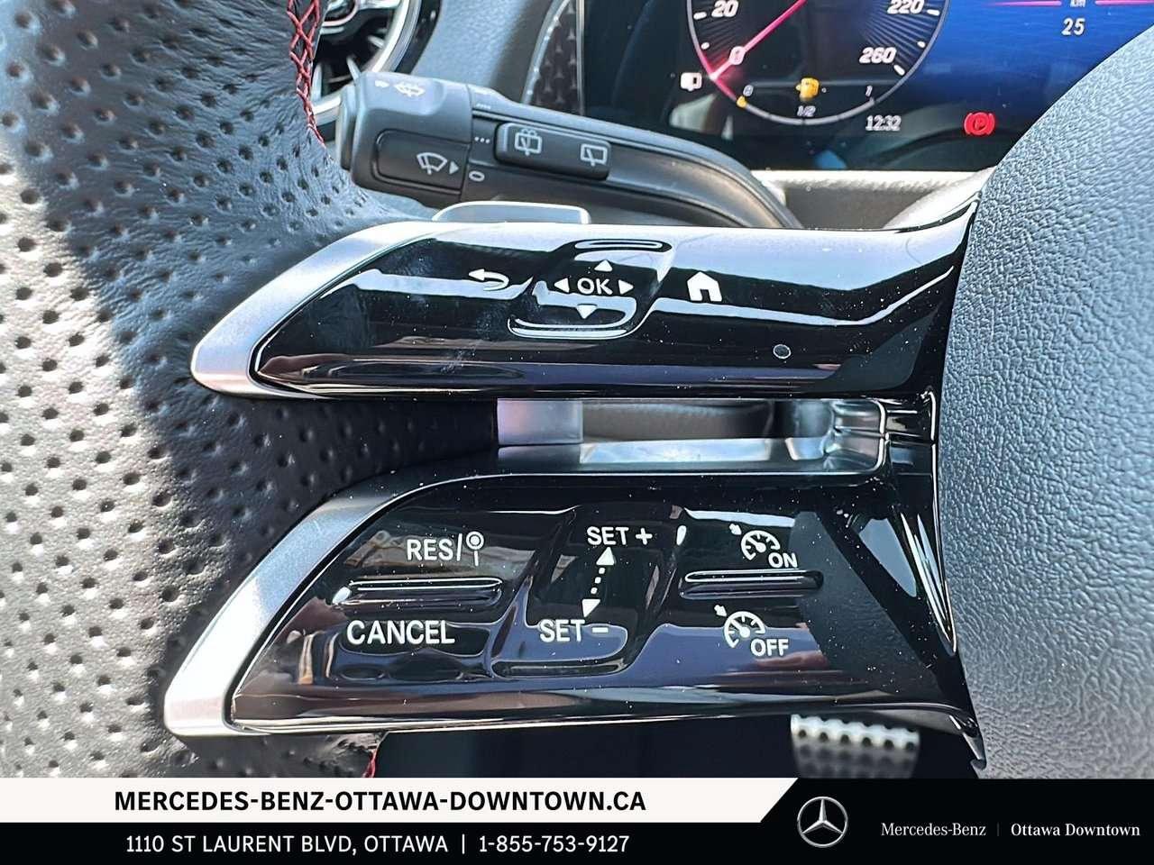 2026 Mercedes-Benz GLB 4MATIC SUV Photo