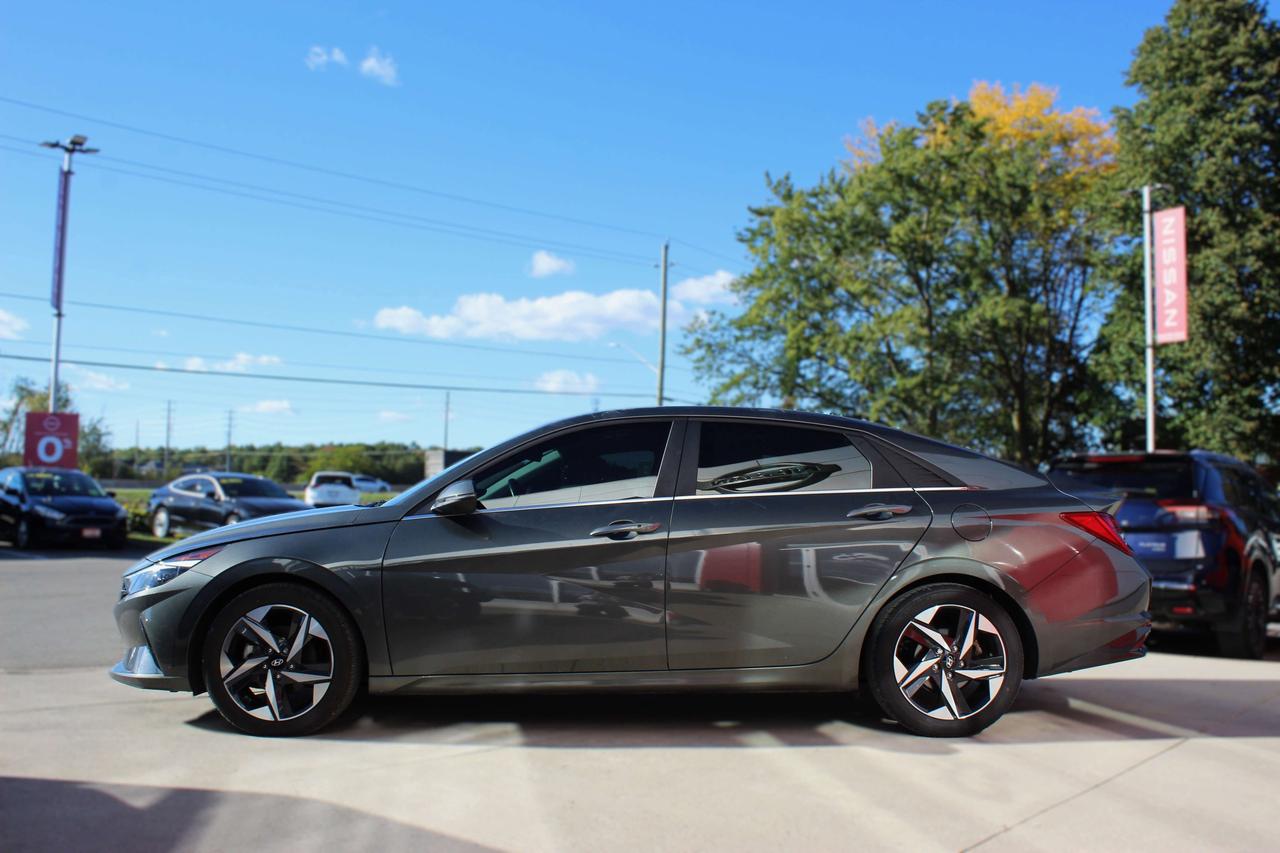 2023 Hyundai Elantra Luxury Photo