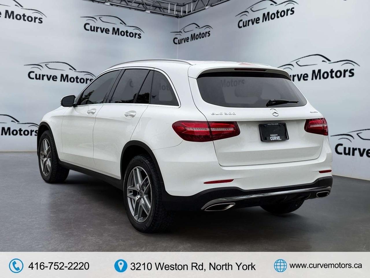 2019 Mercedes-Benz GLC GLC 300 4MATIC AMG PKG * DRIVER ASSIST / PANORAMIC ROOF / LED LIGHTS Photo