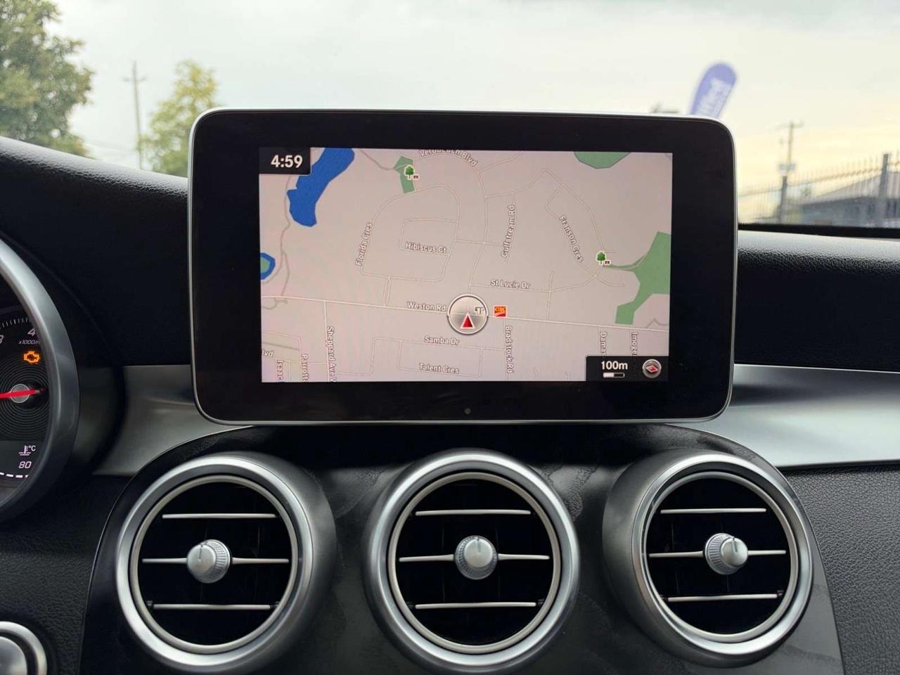 2019 Mercedes-Benz GLC GLC 300 4MATIC AMG PKG * DRIVER ASSIST / PANORAMIC ROOF / LED LIGHTS Photo