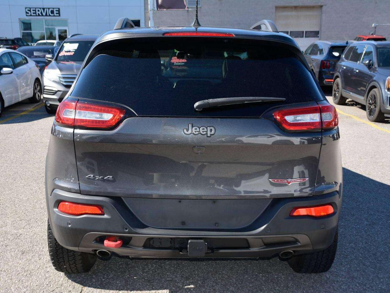 2017 Jeep Cherokee Trailhawk Photo