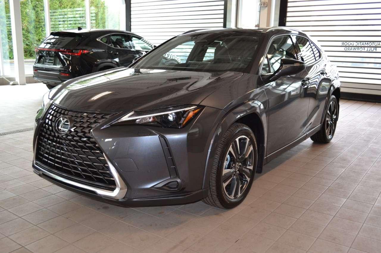 2026 Lexus UX AWD Photo0