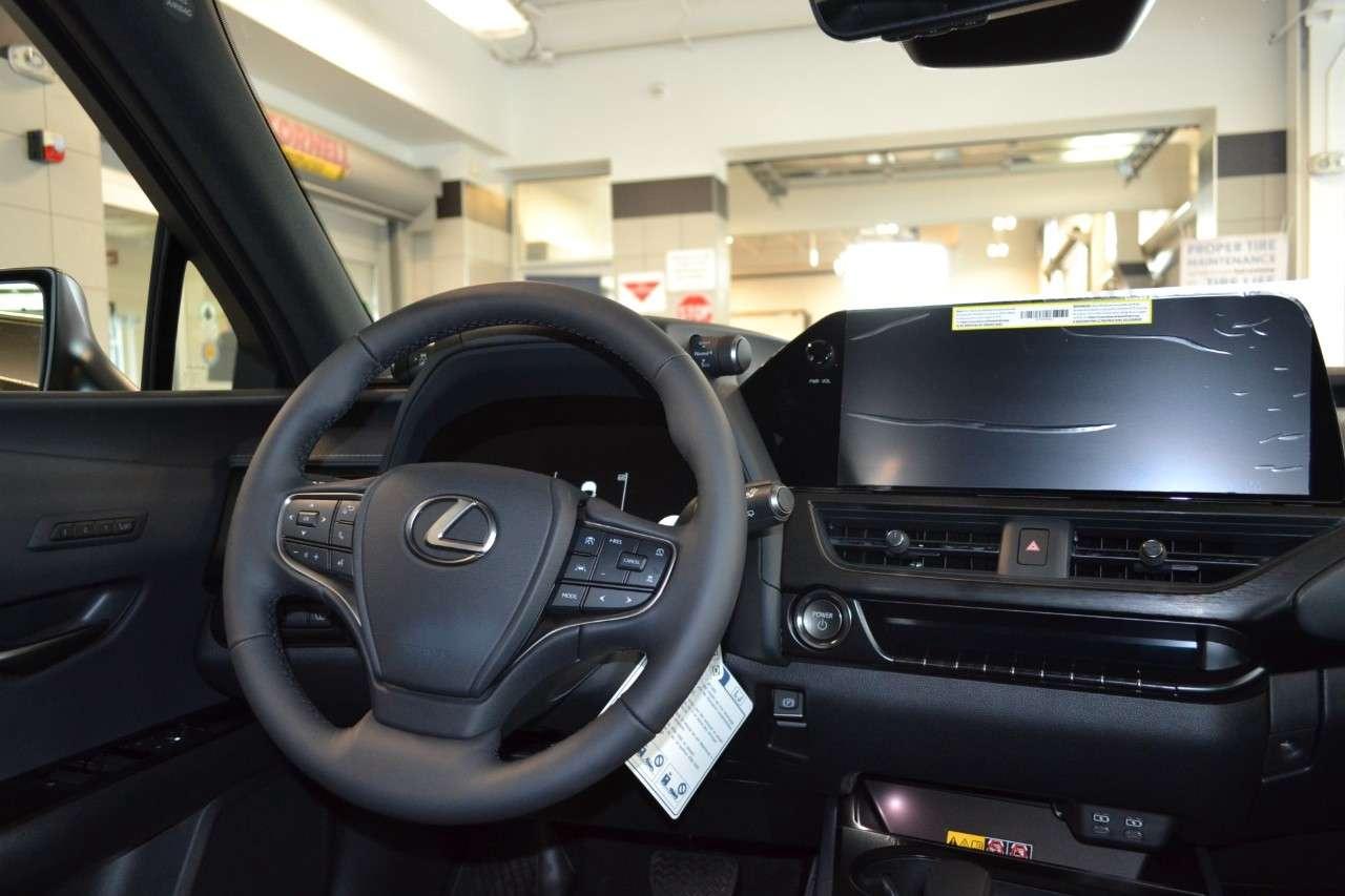2026 Lexus UX AWD Photo