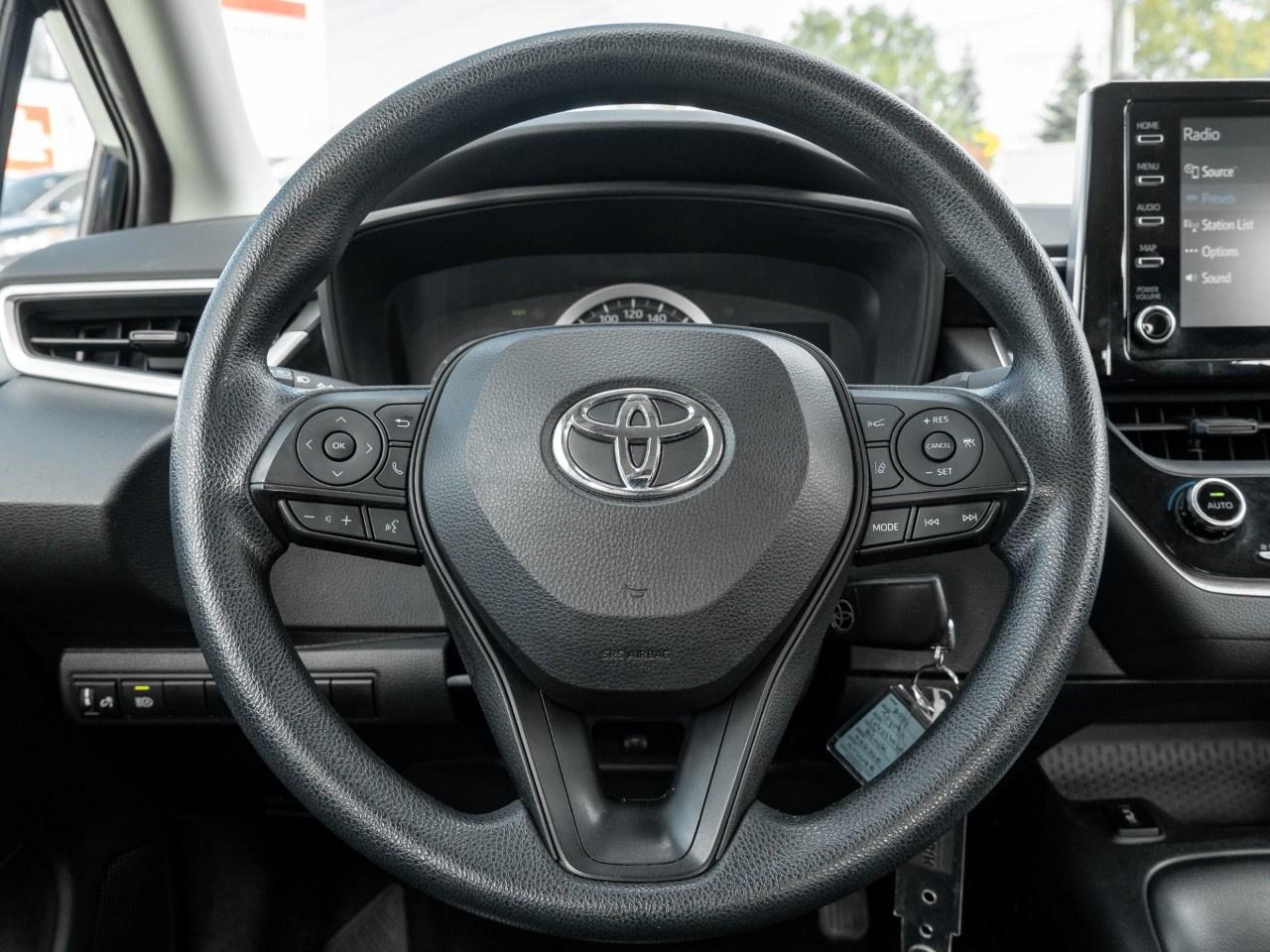 2021 Toyota Corolla LE CVT Photo