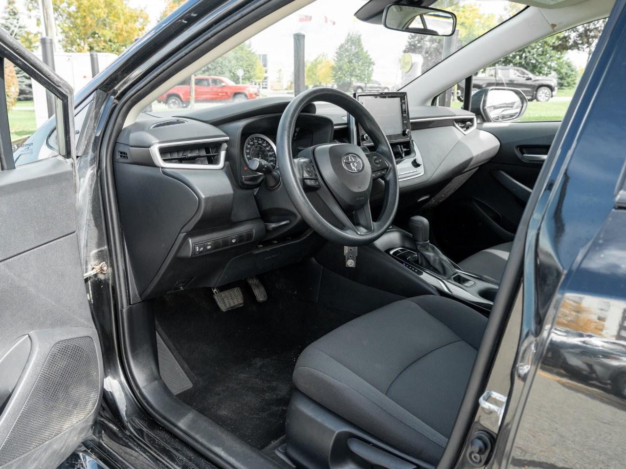 2021 Toyota Corolla LE CVT Photo