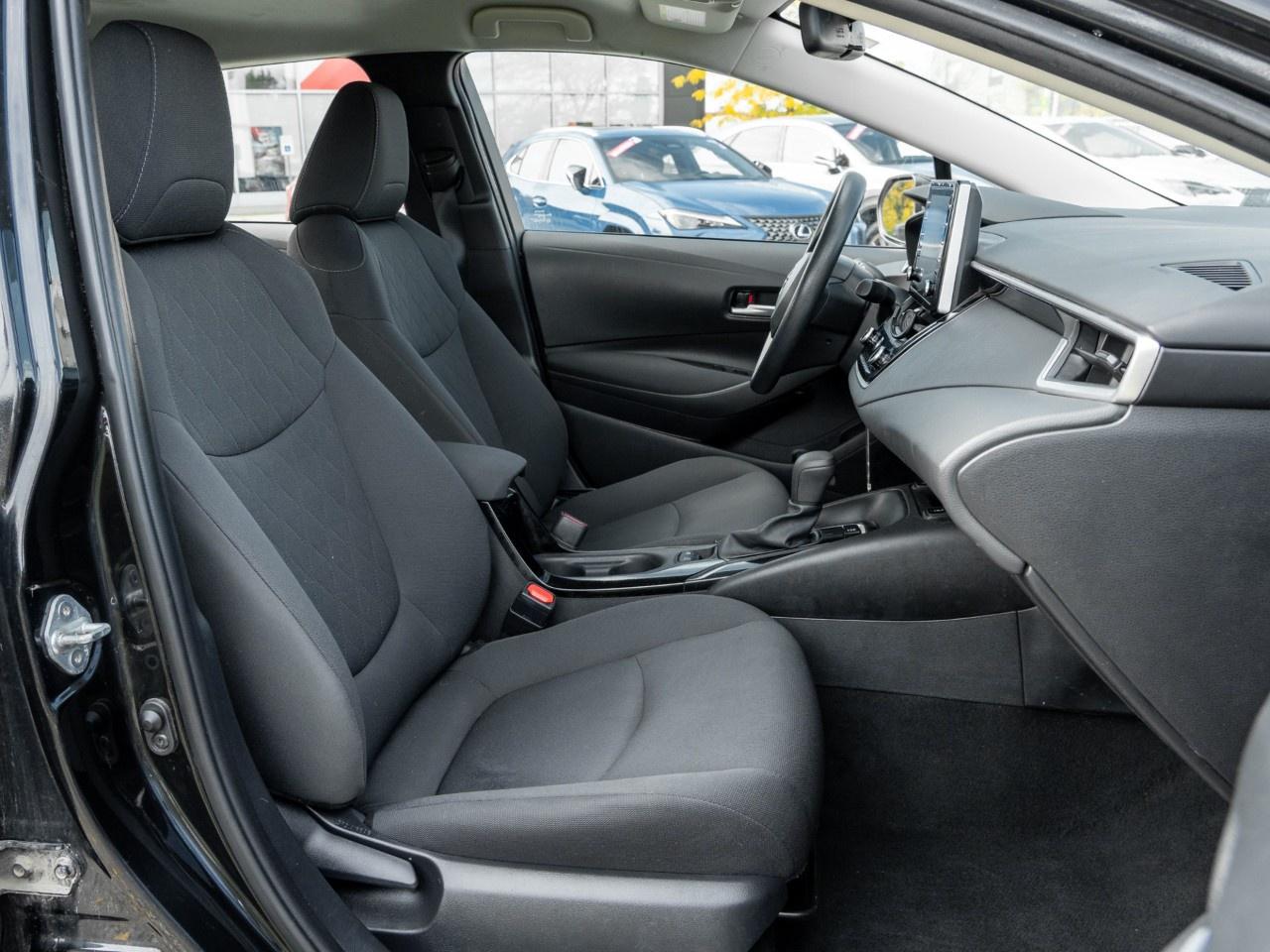 2021 Toyota Corolla LE CVT Photo