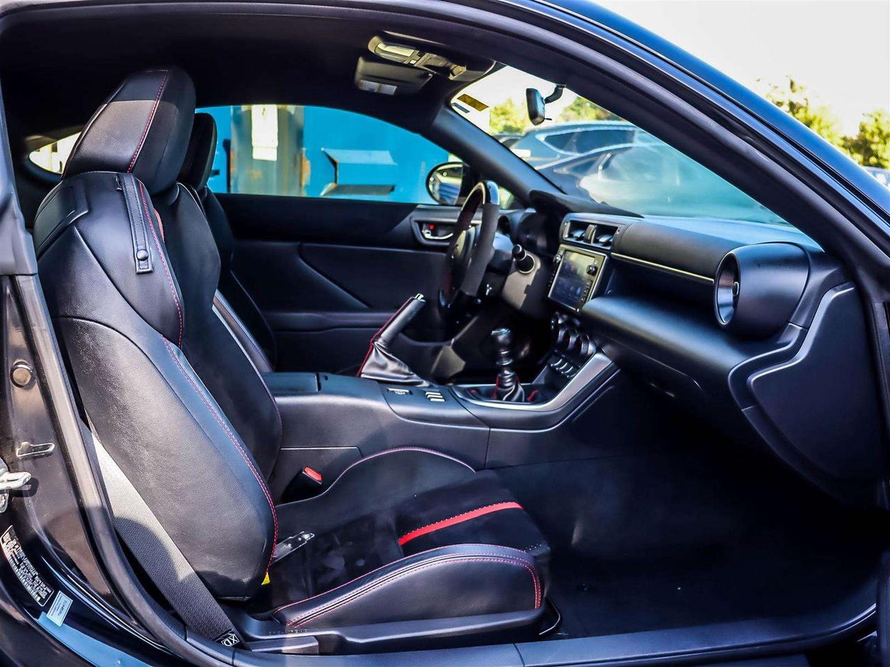 2023 Subaru BRZ SPORT-TECH   MANUAL   CARPLAY   LOW KM   ALLOYS Photo