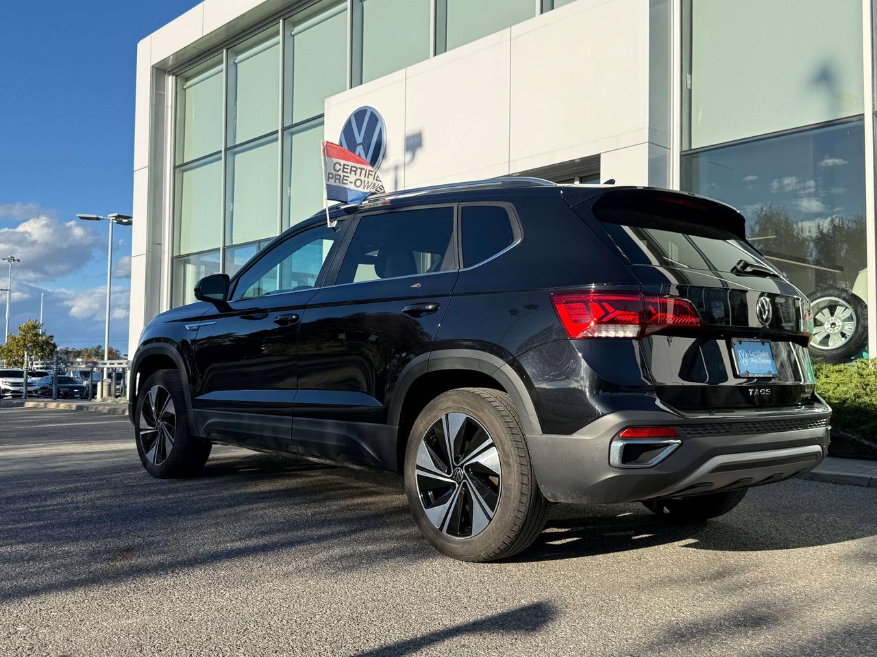 2024 Volkswagen Taos Comfortline Photo5