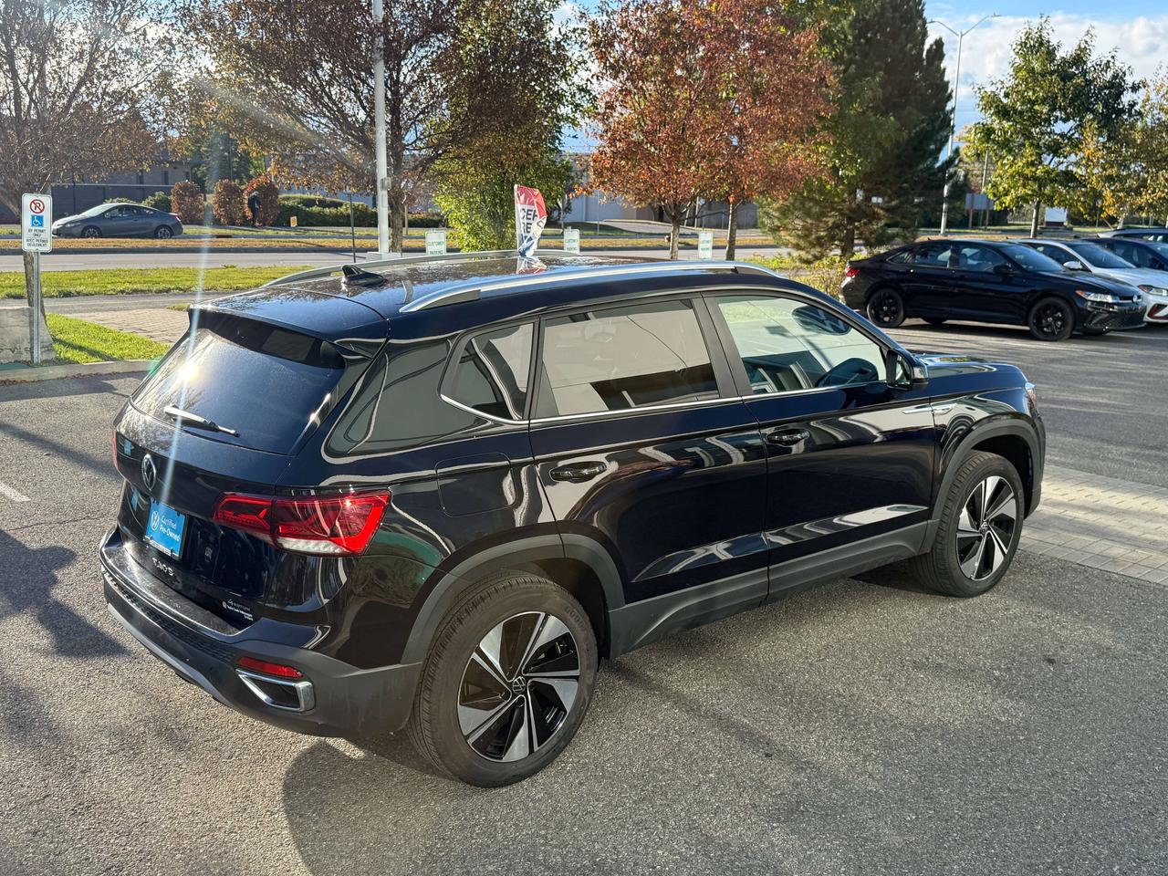 2024 Volkswagen Taos Comfortline Photo