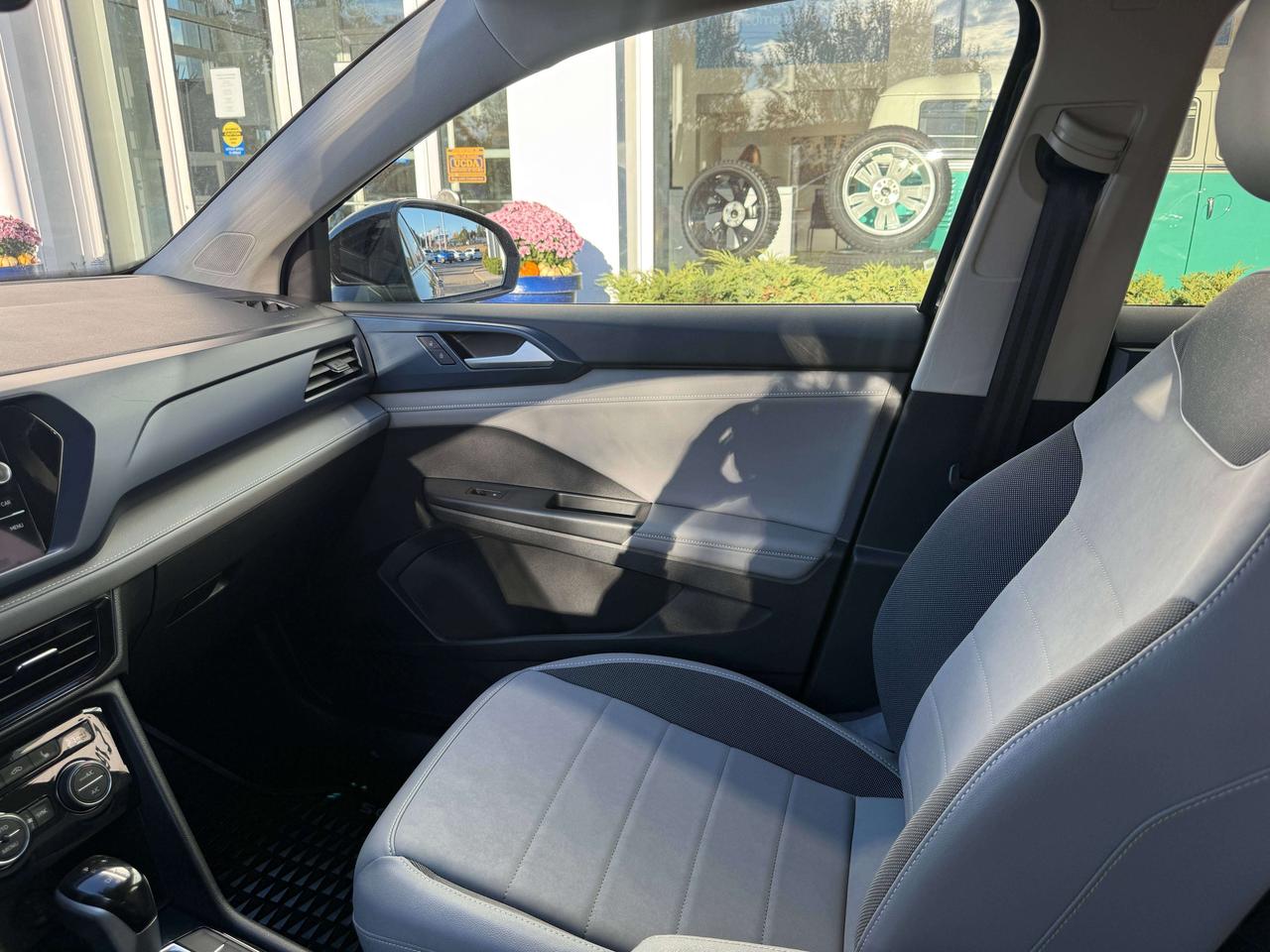 2024 Volkswagen Taos Comfortline Photo