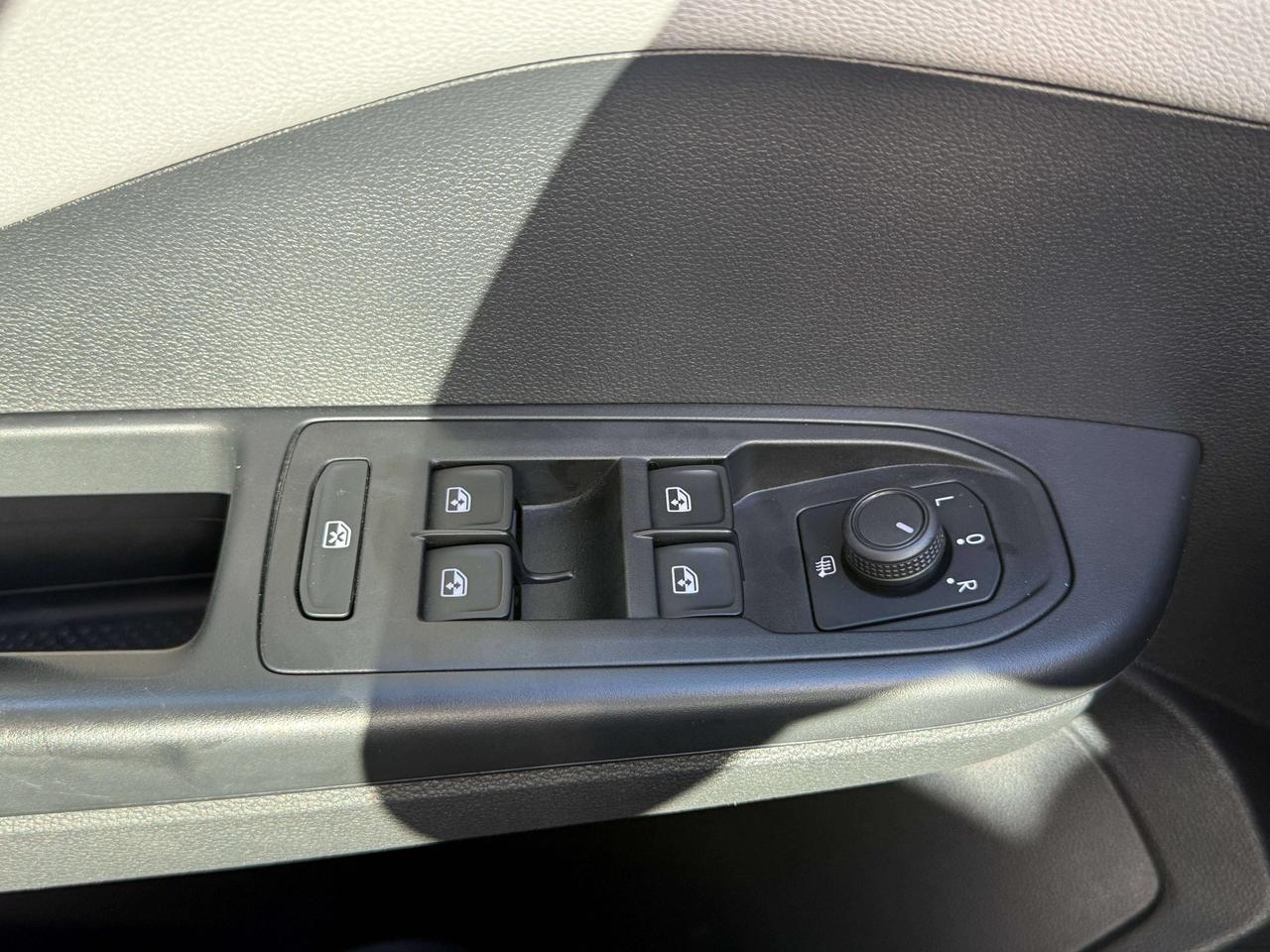 2024 Volkswagen Taos Comfortline Photo