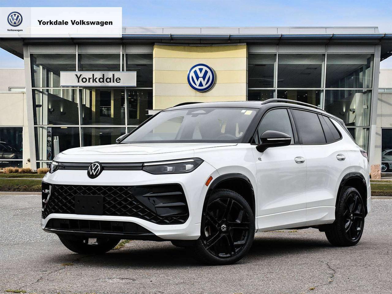 2026 Volkswagen Tiguan Comfortline R-Line Black Photo