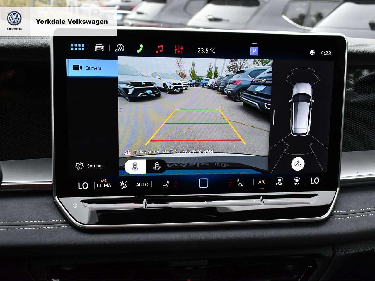 2026 Volkswagen Tiguan Comfortline R-Line Black Photo