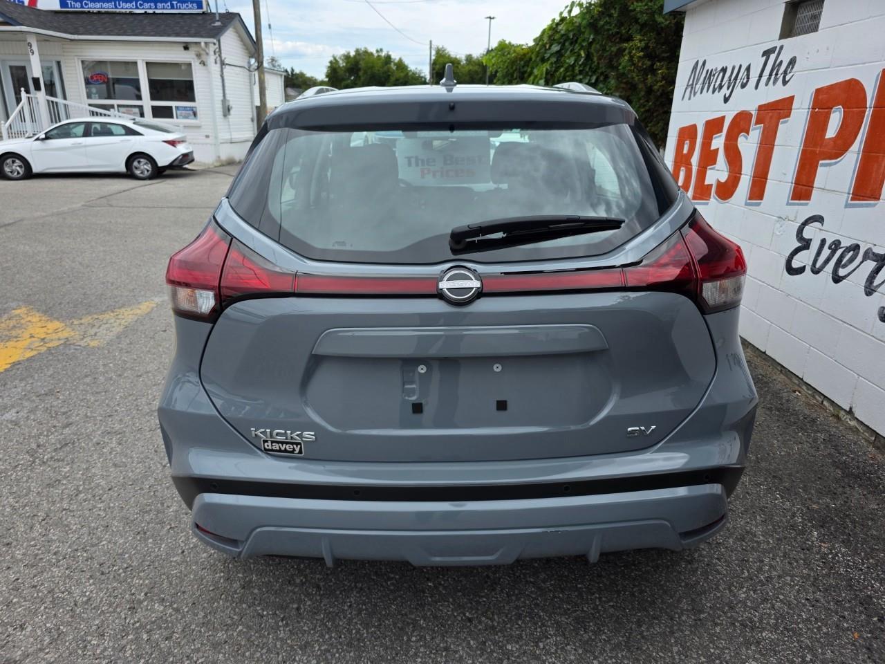 2024 Nissan Kicks SV 4dr Front-Wheel Drive Photo