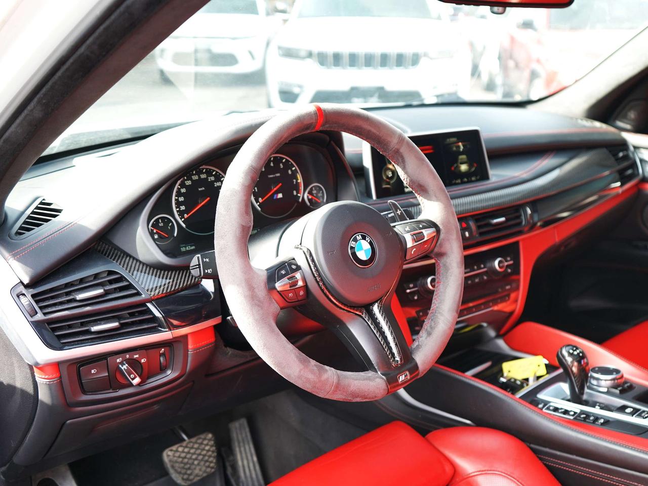 2016 BMW X5 M X5M/4.4L Twin Power Turbo V8 Engine Photo
