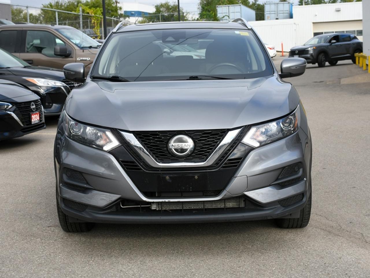 2022 Nissan Qashqai SV   Roof   Adaptive Cruise   CarPlay   Android Auto   Alloys Photo