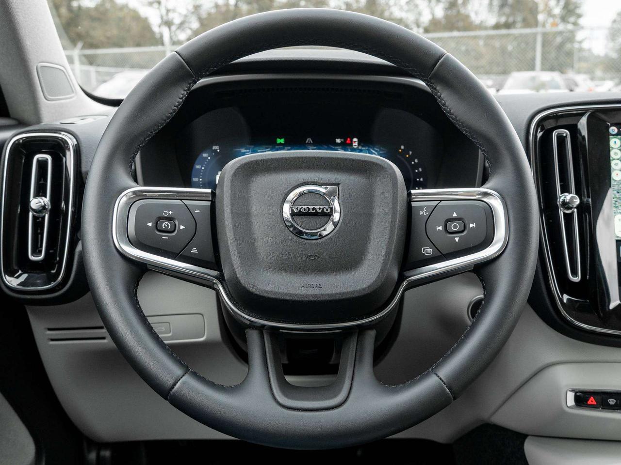 2026 Volvo XC40 PLUS^20"Alloy Wheels^Volvo CPO Rate fr 2.99%* Photo