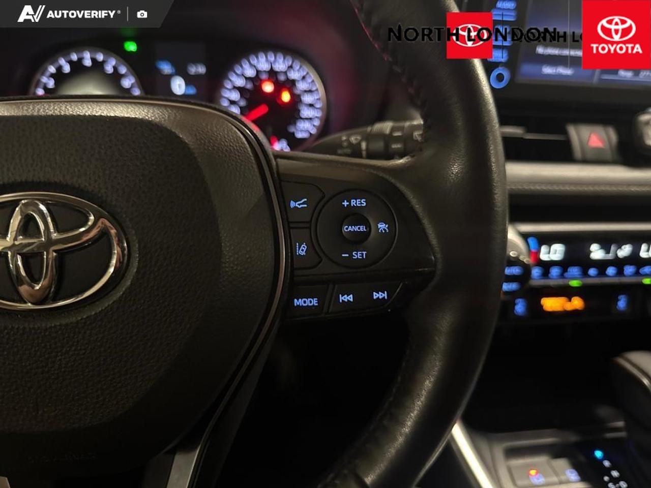 2022 Toyota RAV4 XLE 4dr All-wheel Drive Photo