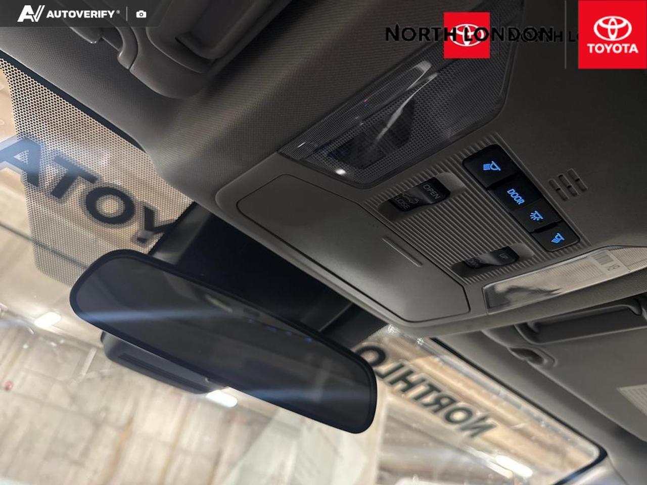 2022 Toyota RAV4 XLE 4dr All-wheel Drive Photo