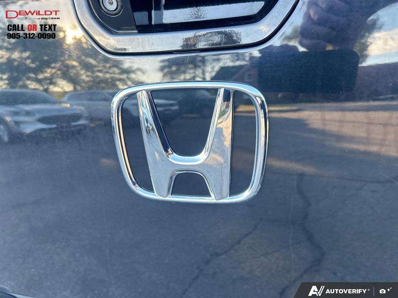 2019 Honda Ridgeline SPORT   POWER SUNROOF   HEATED SEATS Photo