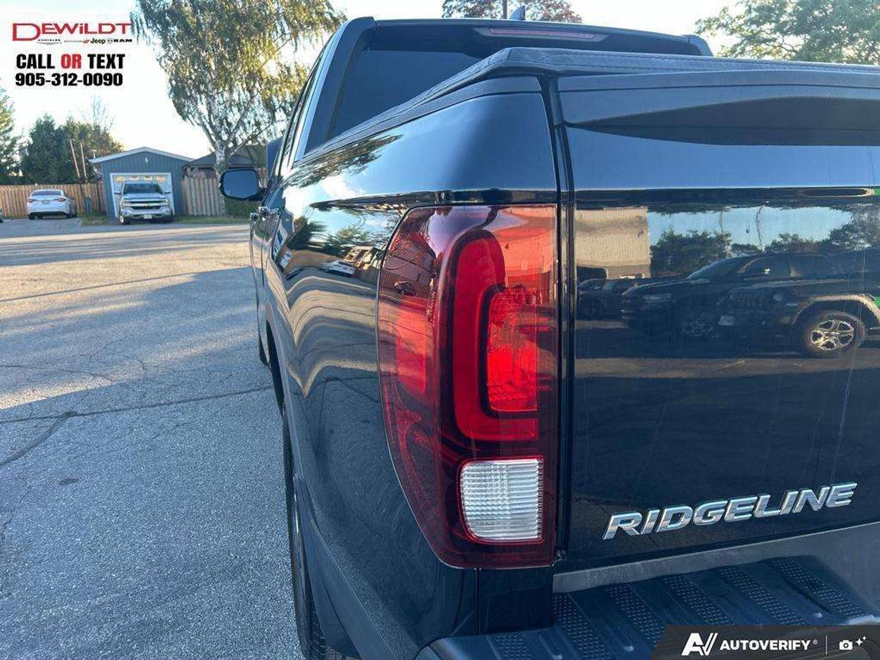 2019 Honda Ridgeline SPORT   POWER SUNROOF   HEATED SEATS Photo