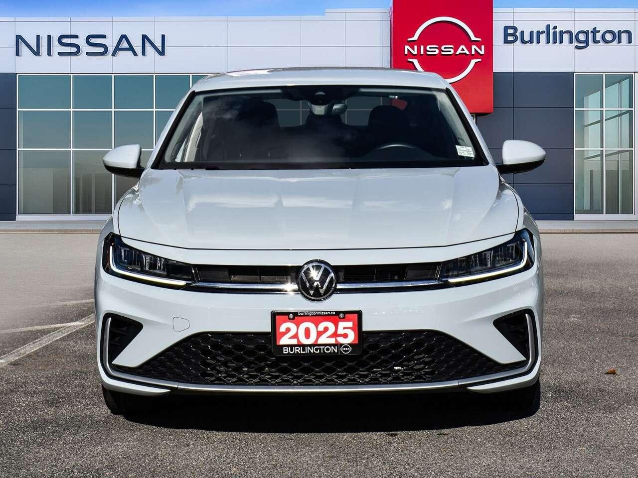 2025 Volkswagen Jetta LOW KMS, REARVIEW MONITOR, APPLE CARPLAY Photo