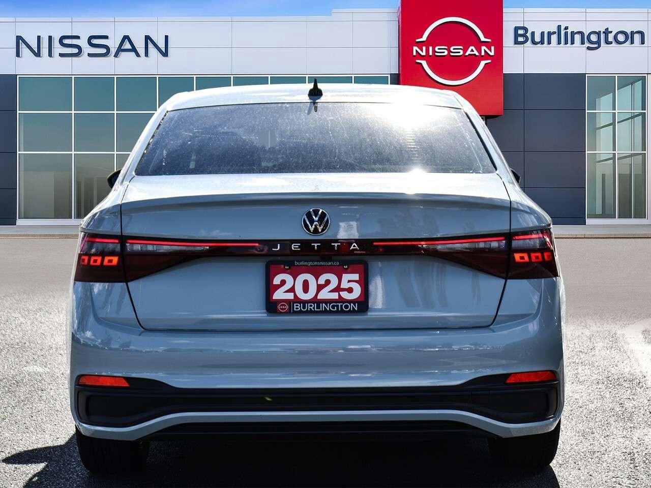 2025 Volkswagen Jetta LOW KMS, REARVIEW MONITOR, APPLE CARPLAY Photo