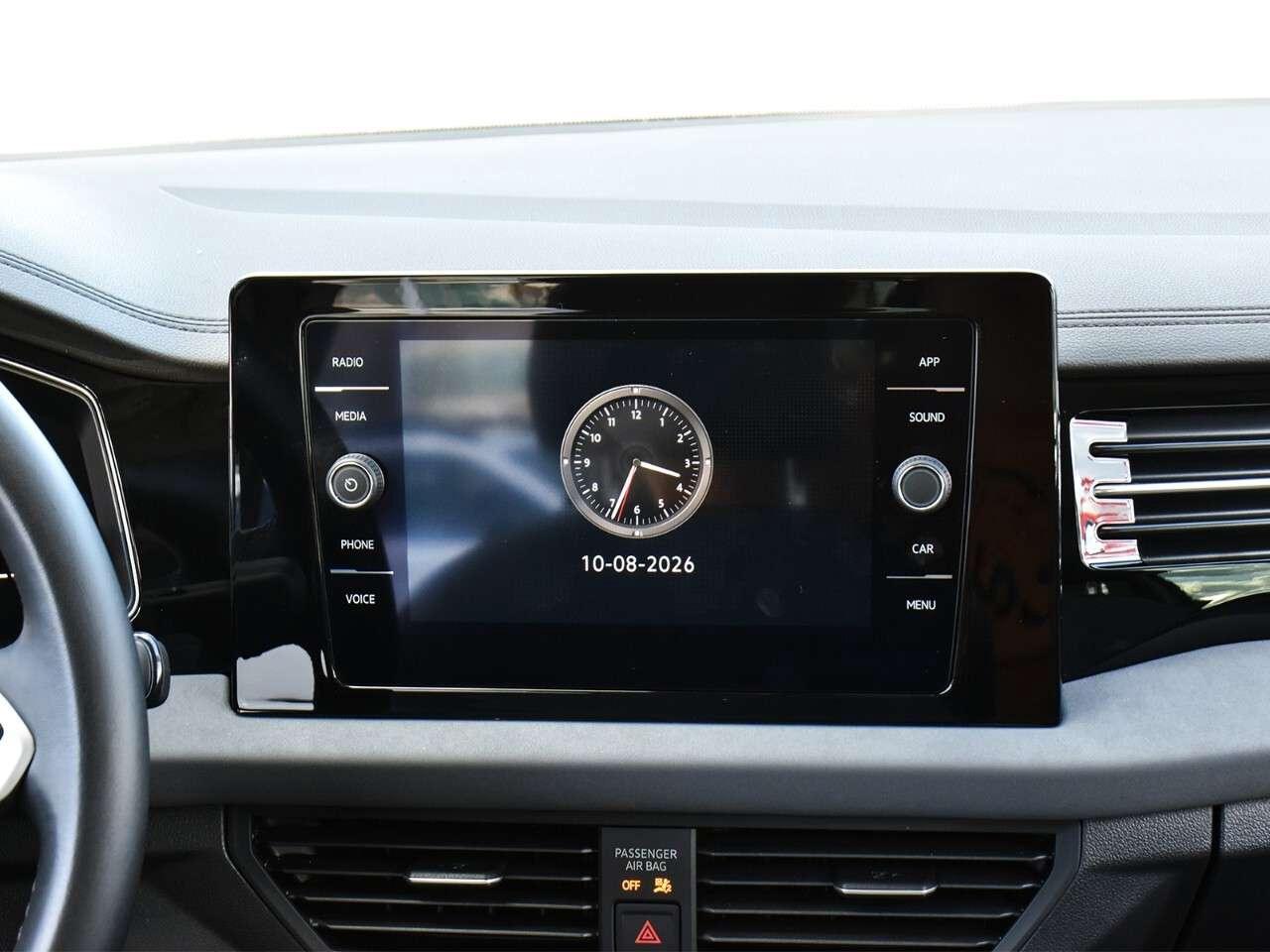 2025 Volkswagen Jetta LOW KMS, REARVIEW MONITOR, APPLE CARPLAY Photo