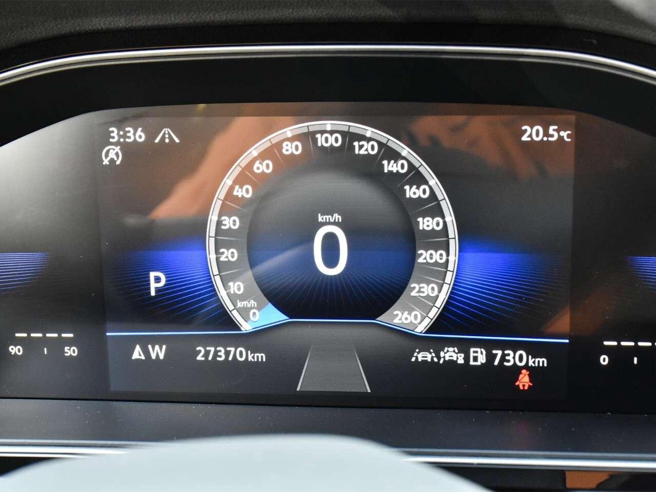 2025 Volkswagen Jetta LOW KMS, REARVIEW MONITOR, APPLE CARPLAY Photo
