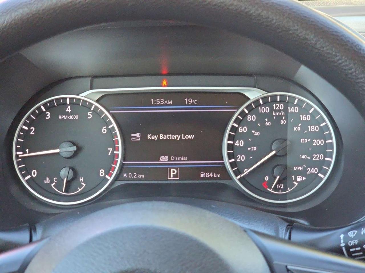 2023 Nissan Sentra SV with SUNROOF * 1 OWNER / DRIVER ASSIST / CARPLAY / CAMERA / PARK Photo