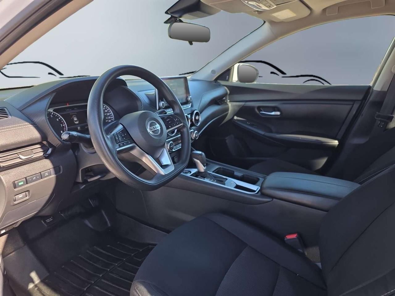 2023 Nissan Sentra SV with SUNROOF * 1 OWNER / DRIVER ASSIST / CARPLAY / CAMERA / PARK Photo