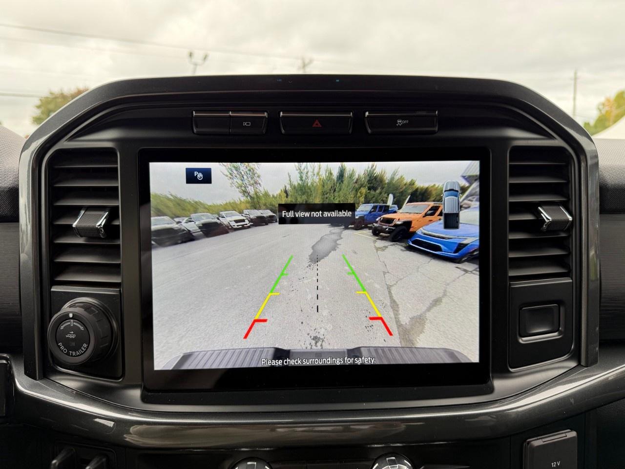 2022 Ford F-150 XLT 4WD SuperCrew 5.5' Box Photo