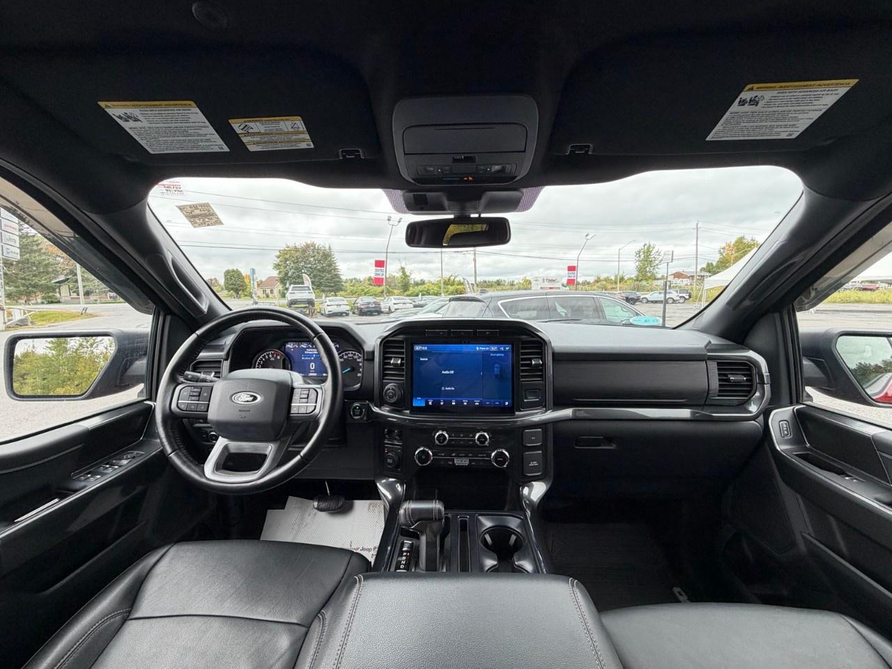 2022 Ford F-150 XLT 4WD SuperCrew 5.5' Box Photo
