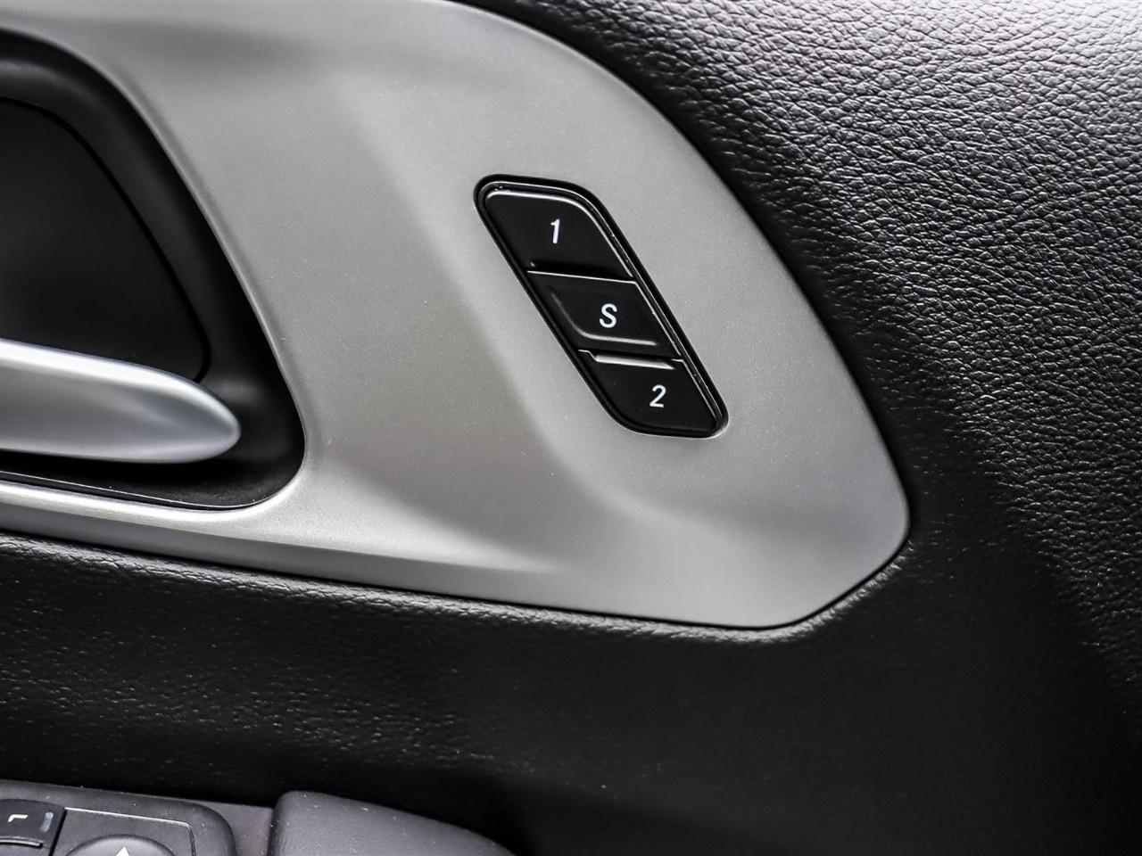 2024 Chrysler Pacifica Hybrid S Appearance 2WD Photo